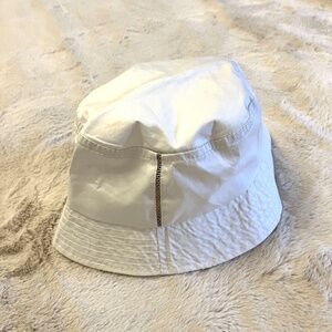 NEW Never Worn Breezy Summer/Sun Bucket Hat Women/Teen/Unisex